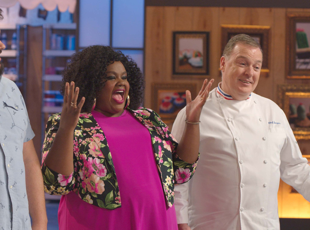 Nailed It Host Nicole Byer Calls Out Netflix For F Ked Up And